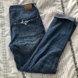American Eagle Distressed Tomgirl Jeans